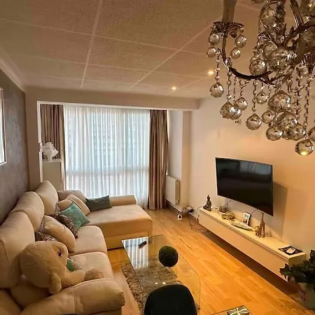 Premium Aparthotel-portaventura, Ferrariland,tren Reus